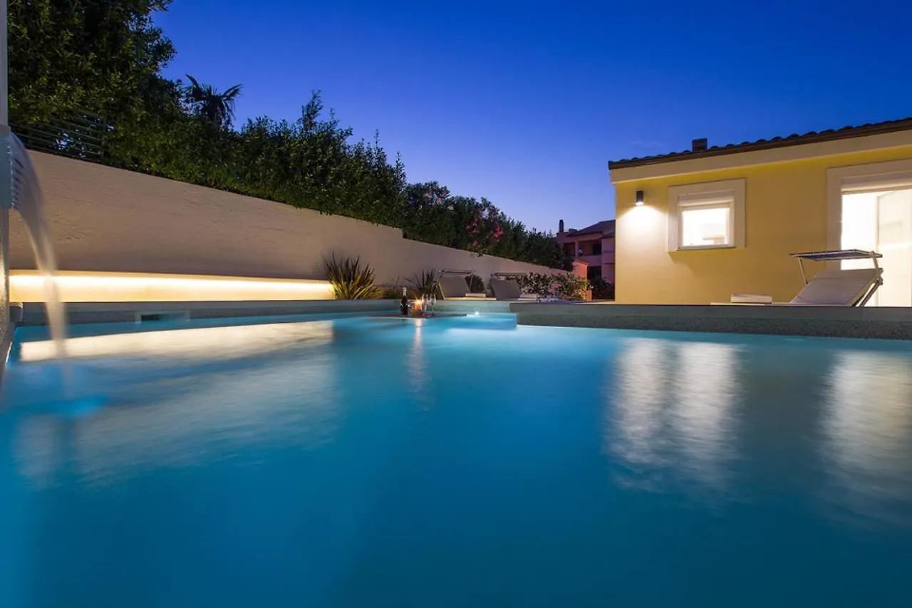 Charming Villa Manuela With Wonderful Pool Near The Beach Banjole
